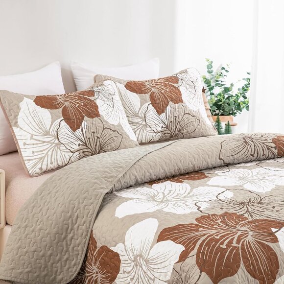 New Taupe Bohemian Floral Quilt Set • 3 PC • KING Size - Picture 6 of 7